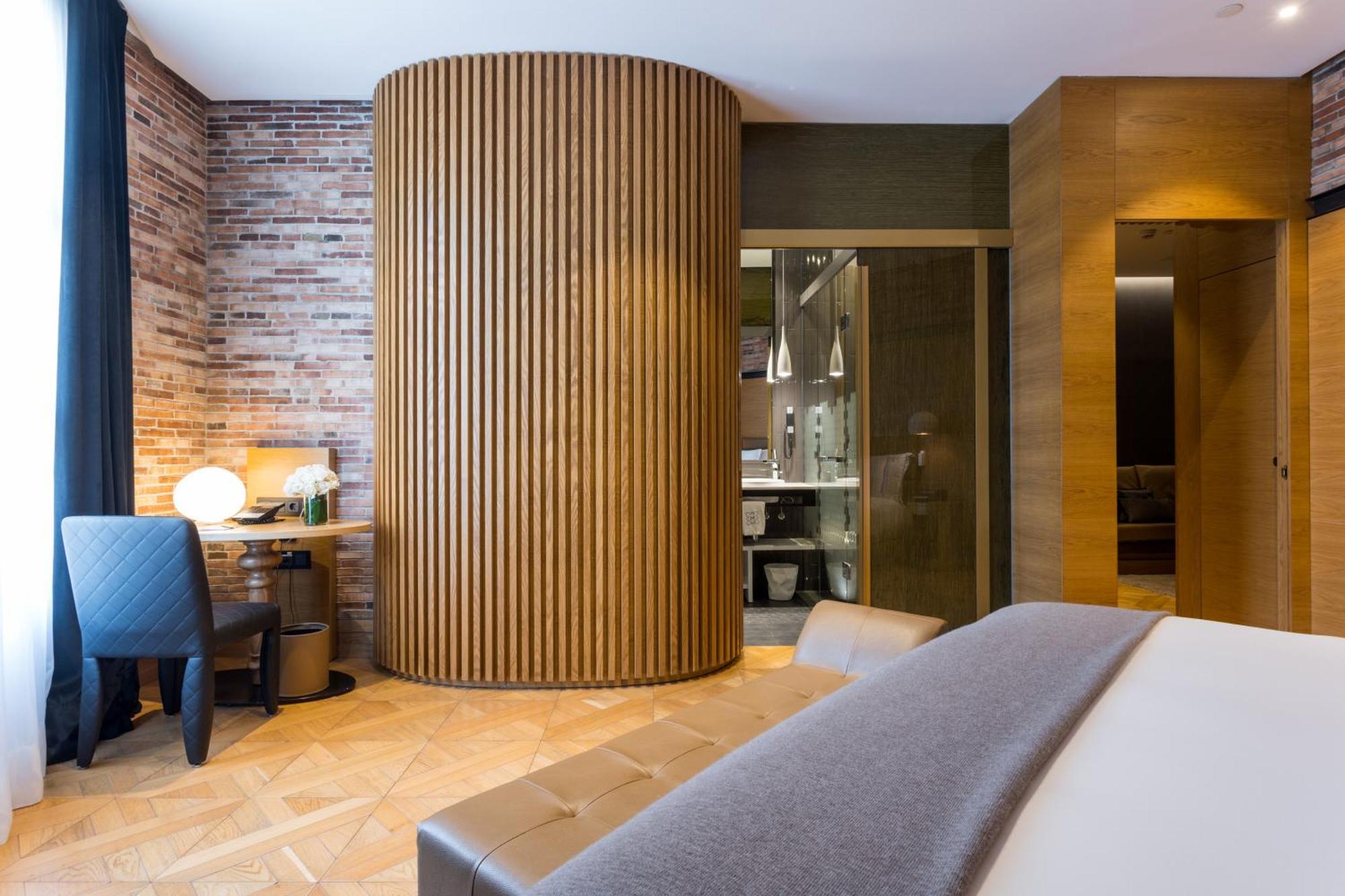 Monument Hotel Barcelona Exterior photo A room at the hotel